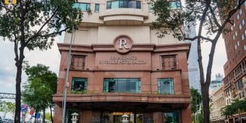 khách sạn renaissance riverside sài gòn