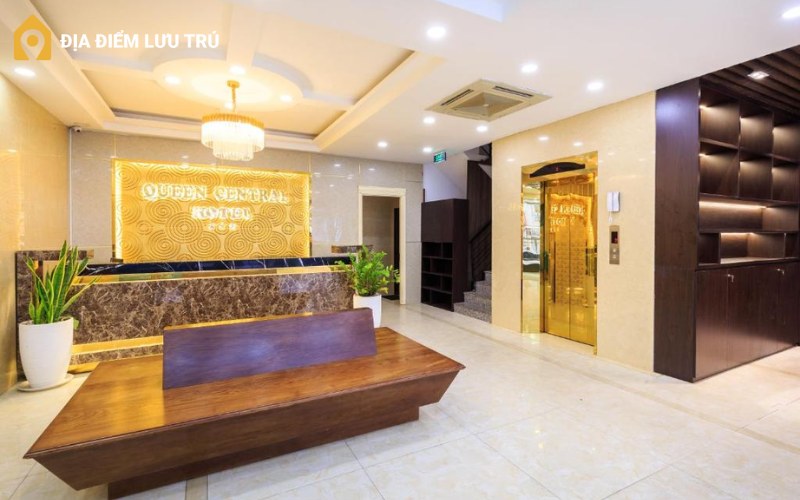 queen-central-hotel-1