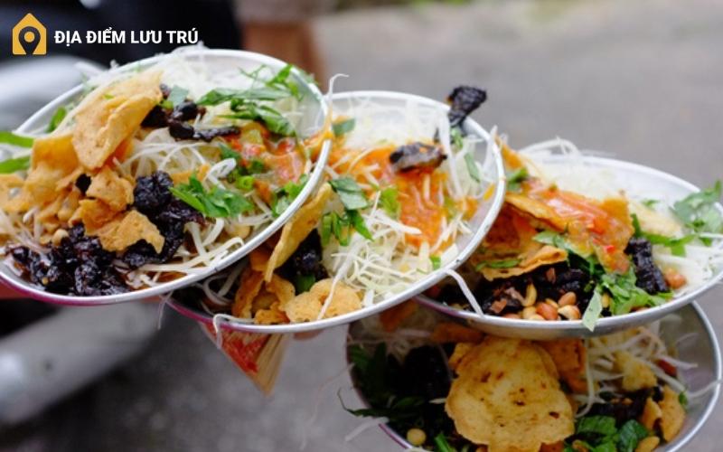 Nộm bò khô là món ăn vặt siêu ngon