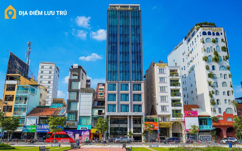 Khách sạn Winsuites Saigon Hotel nằm ở đâu?