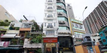 Khách sạn Sài Gòn Center Quận 1 sở hữu vị trí thuận tiện trung tâm thành phố