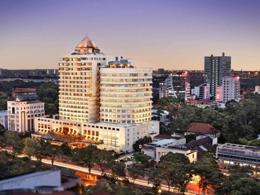 khach-san-duong-le-duan-quan-1-ho-chi-minh-1